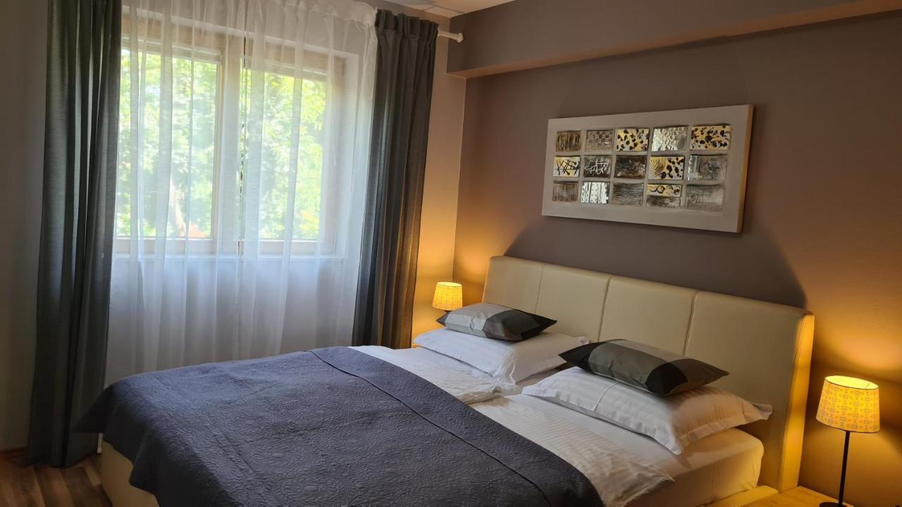 Villa Amalia Apartments มาลินสกา ภายนอก รูปภาพ