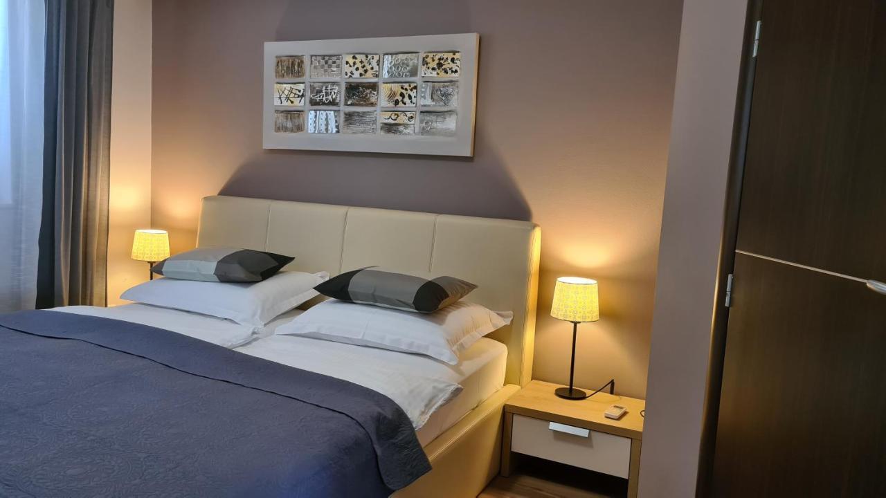 Villa Amalia Apartments มาลินสกา ภายนอก รูปภาพ