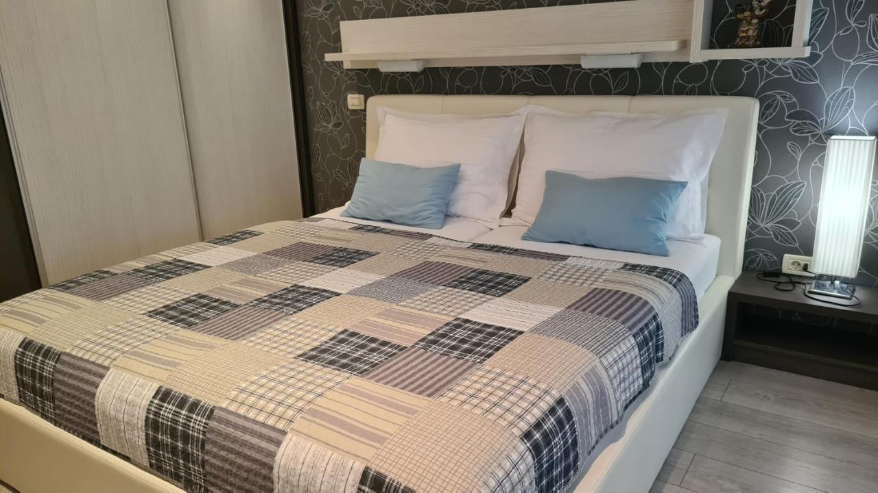 Villa Amalia Apartments มาลินสกา ภายนอก รูปภาพ