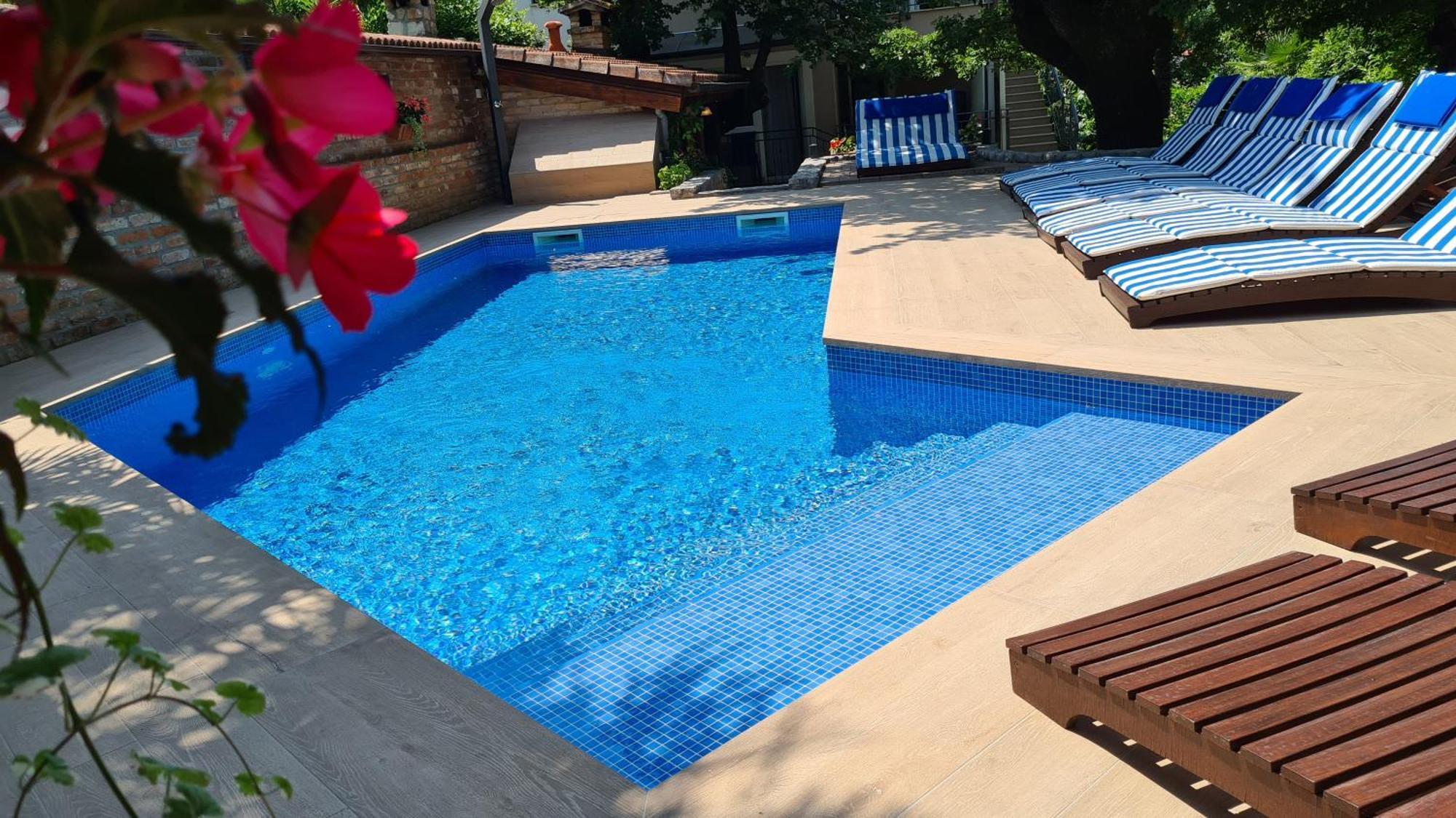 Villa Amalia Apartments มาลินสกา ภายนอก รูปภาพ