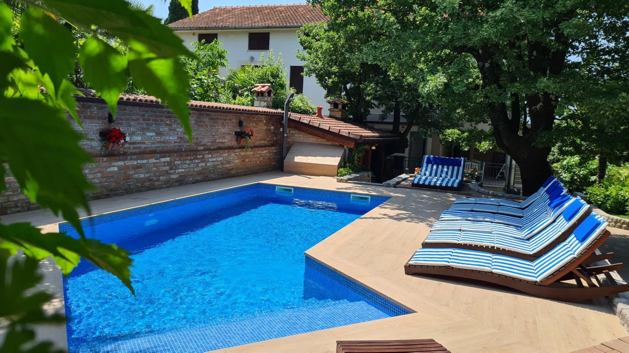 Villa Amalia Apartments มาลินสกา ภายนอก รูปภาพ