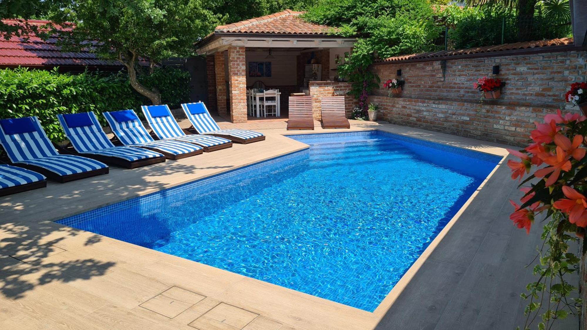 Villa Amalia Apartments มาลินสกา ภายนอก รูปภาพ