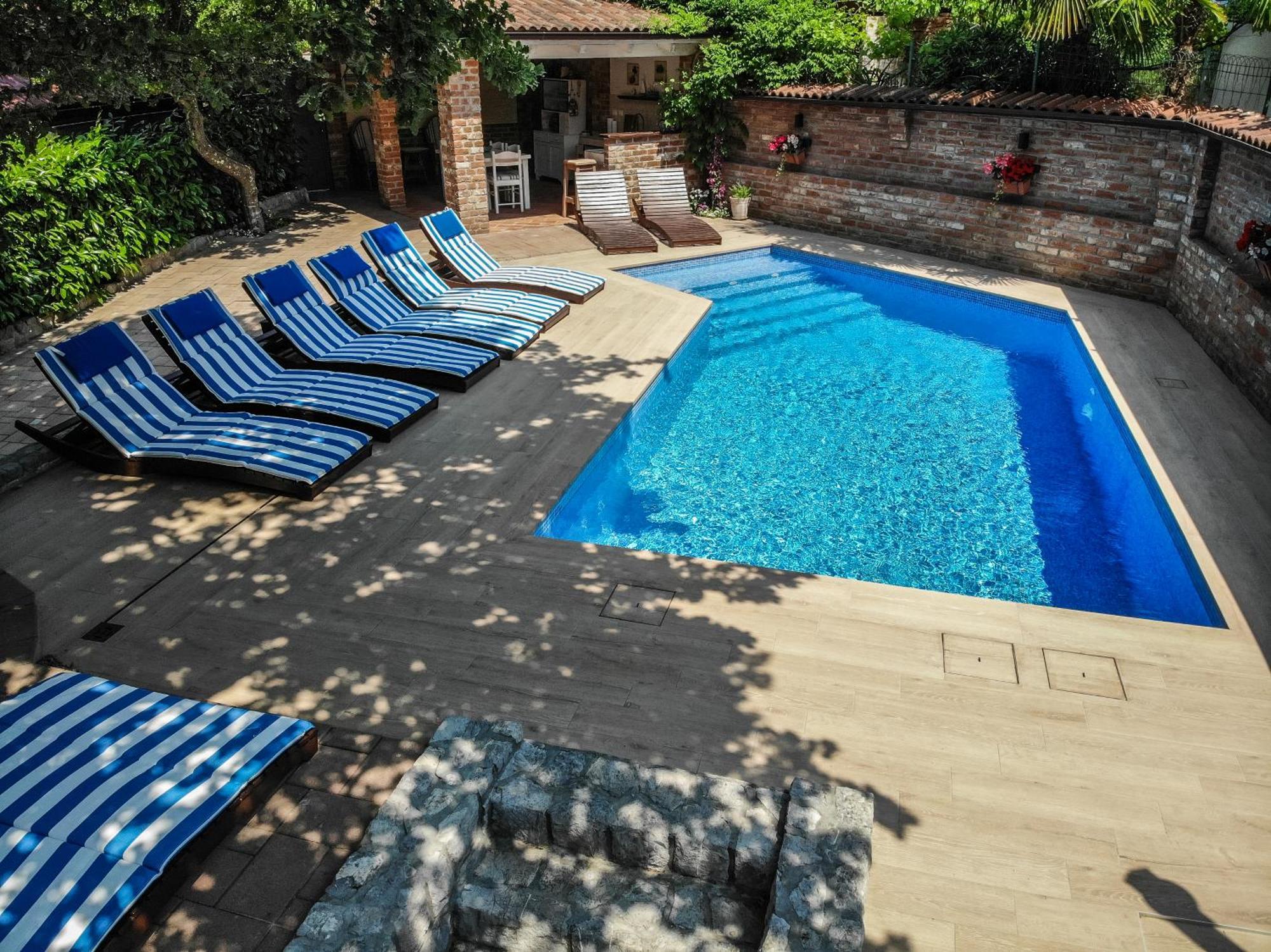 Villa Amalia Apartments มาลินสกา ภายนอก รูปภาพ